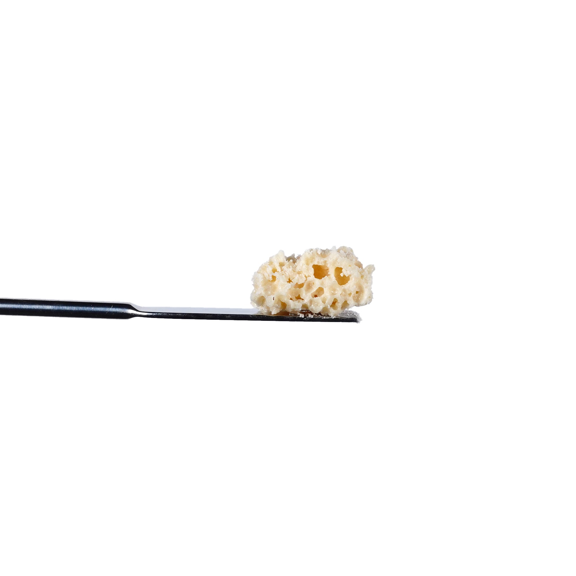 PUFFY THCa Blulato: Extract crumble using butane or liquefied petroleum gas. This type of concentrate is extremely potent, and the crumb-like consistency makes it easy to dose.