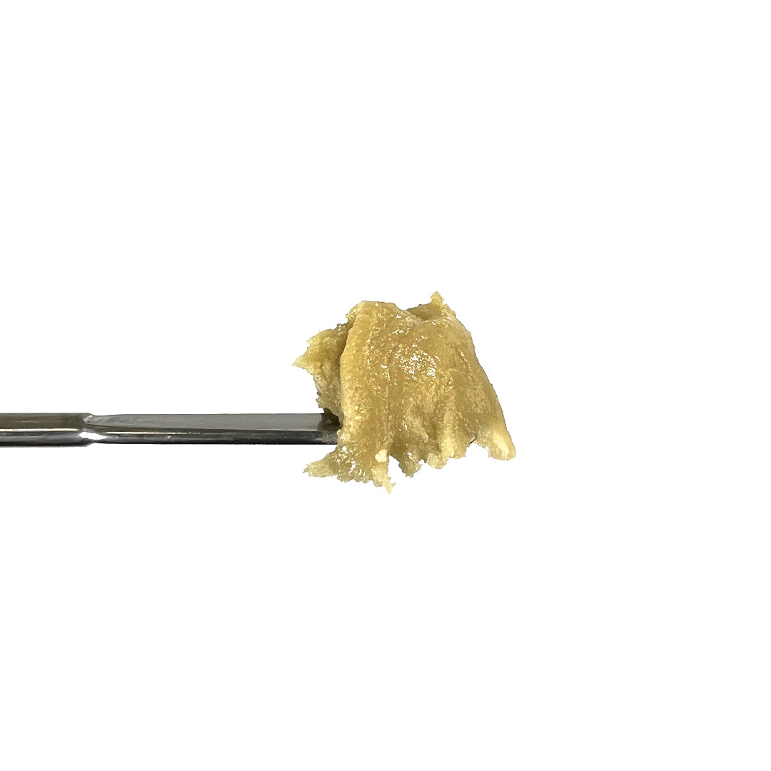PUFFY THCa concentrate Glitter Bomb is a hybrid strain with an impressive lineage, reportedly combining the potency and pungent aroma of Grape Gas with the resin-coated brilliance of OGKB Blueberry Headband. According to user reports, this strain leans toward indica-dominant effects, often delivering deep relaxation paired with a hazy, uplifting daze.Some users mention experiencing an initial burst of energy, but most agree that Glitter Bomb is better suited for winding down and relaxation. Its dazzling app