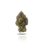 PUFFY Snowman THCa is a captivating hybrid strain known for its balanced effects, offering both uplifting euphoria and deep relaxation. Bred from the popular strains Cookies and Cream and Gelato, it delivers a smooth experience that can enhance mood while providing soothing relief from stress and tension. Snowman is ideal for users seeking a versatile strain suitable for socializing or winding down at the end of the day, and features a range of green shades with highlights of deep violet, golden curly pisti