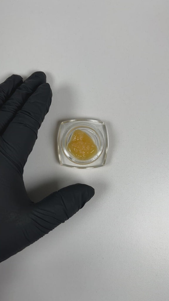 PUFFY THCa Gorilla Glue: The unique whipping technique required to produce badder causes the cannabinoids to crystalize and create a smooth, creamy consistency. This wax is ultra-potent and easy to load onto a dab nail, thanks to its soft and malleable form.