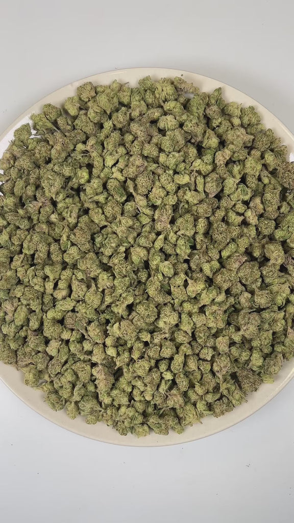 PUFFY Runtz X Alien Mintz (smalls) is a balanced hybrid THCa strain formed by the classic fusion of Runtz and Alien Mintz. The aroma is a captivating blend of sweet candy, pungent gassy notes, and a refreshing hint of mint. Visually, dense forest green buds with purple hues and fiery orange pistils are coated in sticky trichomes. Consumers often report feeling euphoric and happy, paired with a relaxed, talkative energy that uplifts the mood and sparks conversation.