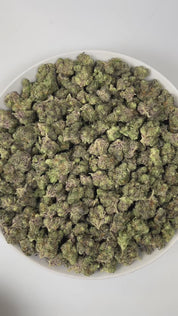 PUFFY Truffle is an indica-dominant hybrid THCa strain, expertly crafted from the renowned pairing of ZKZ and Cherry Noir. The aroma is a fragrant blend of fresh herbal notes layered with warm spices and delicate floral undertones, creating a smooth and pleasantly uplifting scent profile. Visually captivating, the buds are thick and resinous, shimmering with frosty trichomes, while vibrant orange pistils thread through shades of dark green and purple. Consumers often report a euphoric uplift that gently set