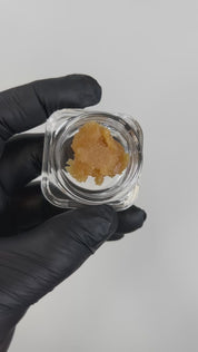 PUFFY Sour Cupcake Badder: is a premium hybrid concentrate with a smooth, whipped texture for an easy, flavorful experience. It delivers a bold aroma that’s sour, sweet, and gassy, hitting the nose with rich, mouthwatering intensity. Ideal for those who enjoy a perfectly balanced profile of tangy sweetness and diesel-like depth.
