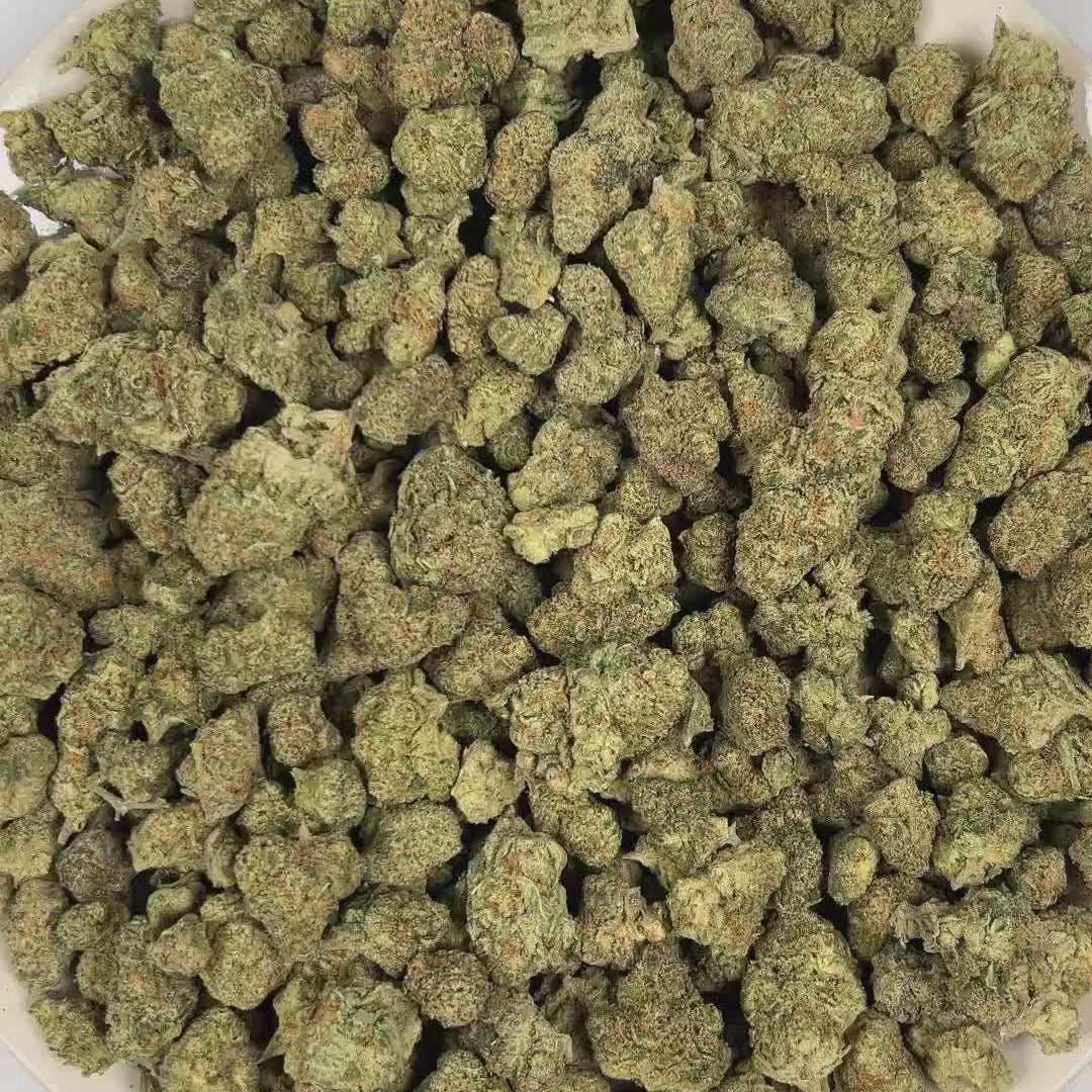 PUFFY Assorted Exotics is a curated assortment of exotic strains, featuring Blue Cookie Monster, Pineapple Fizz, Papaya Punch, Red Velvet, Maria, Gelato, Lemon Kush, Rockets, Dutch Punch, Banana Jax, and Banana OG x Banana Frosting. The aroma is a bold fusion of diesel fuel notes, bright citrus zest, and pungent skunky undertones, creating a sharp and intensely fragrant scent profile. 