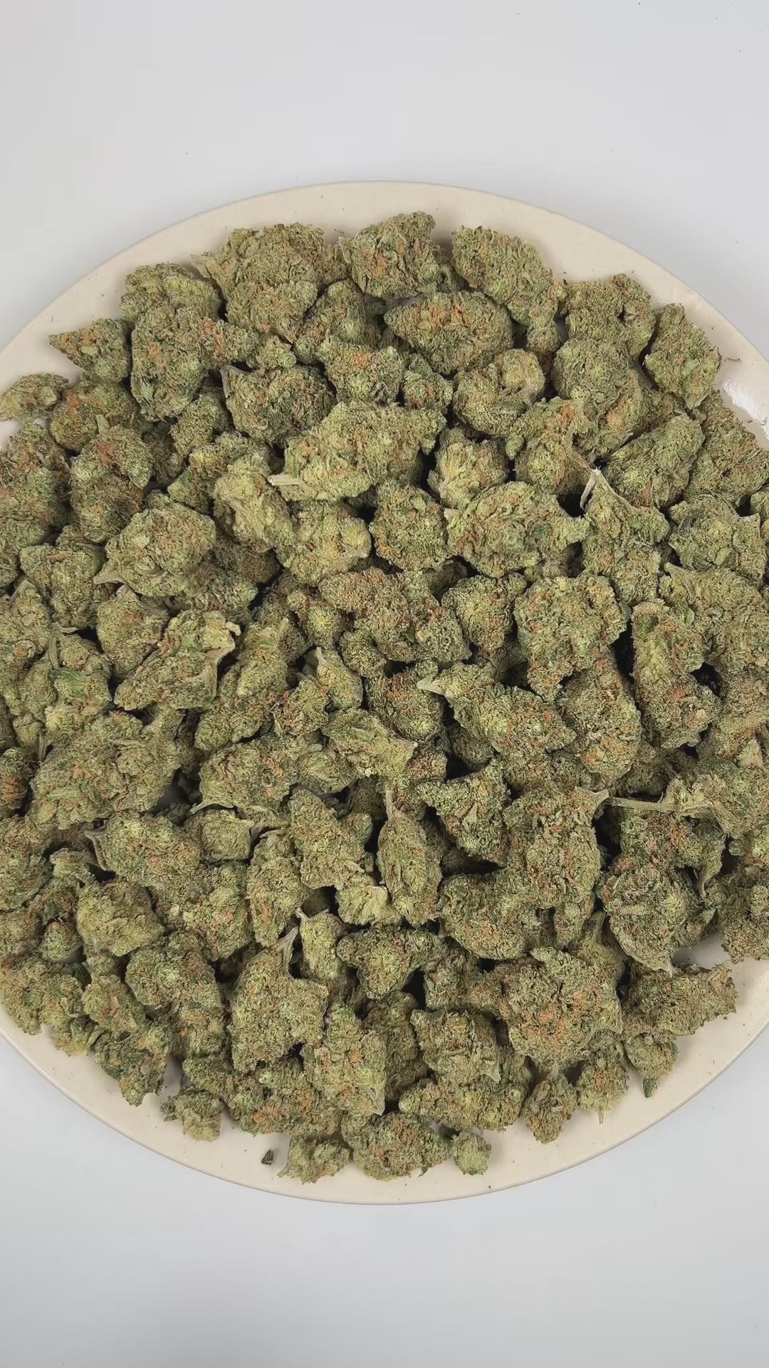 PUFFY Blue Dream is a sativa-dominant hybrid THCa strain, crafted from the lush pairing of Blueberry and Haze. The aroma is dominated by ripe blueberry sweetness, complemented by gassy undertones and a deep, pungent edge. Visually stunning, its dense, bright green buds are accented by deep blue hues, fiery orange pistils, and a generous dusting of icy trichomes making it as eye-catching as it is effective. Consumers often report a euphoric, uplifting head high that flows into a gentle, motivating body buzz,