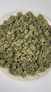 White Runtz THCa Flower (Indoor) (Hybrid) – 3