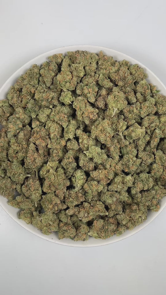 PUFFY Blue Dream is a sativa-dominant hybrid THCa strain born from the legendary cross between Blueberry and Haze. The aroma is a bold mix of Diesel, sharp chemicals, and sweet blueberries, leaving a distinct impression. Visually stunning, its dense, bright green buds are accented by deep blue hues, fiery orange pistils, and a generous dusting of icy trichomes making it as eye-catching as it is effective. Consumers often report a euphoric, uplifting head high that flows into a gentle, motivating body buzz, 