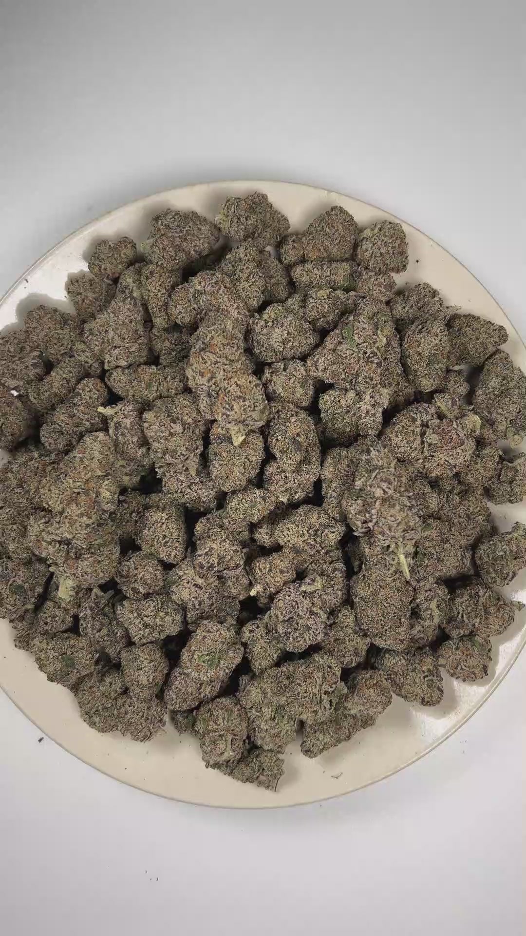 PUFFY Gnarvana is a balanced hybrid THCa strain crafted through the unique combination of Peanut Butter Pie and Z Code. The aroma blends sweet candy and pungent diesel notes with a subtle herbal finish of thyme. Visually, dense deep forest-green buds with purple hues and fiery orange pistils are coated in sticky trichomes. Consumers often report feeling euphoric and uplifted, with a creative, focused mindset accompanied by a calming sense of relaxation and overall ease. 