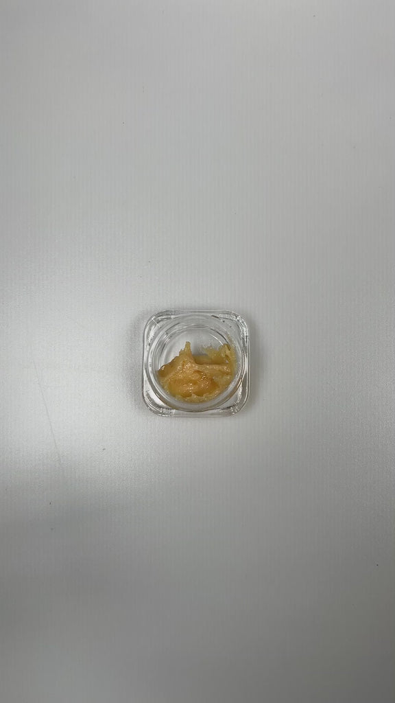 PUFFY THCa Mystic Magic: The unique whipping technique required to produce badder causes the cannabinoids to crystalize and create a smooth, creamy consistency. This wax is ultra-potent and easy to load onto a dab nail, thanks to its soft and malleable form.