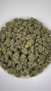 PUFFY Blueberry Gumbo is a balanced hybrid THCa strain expertly cultivated from the notable genetics of Blueberry and OG Kush. The aroma is an exquisite medley of luscious candy, succulent berries, and refined fruity notes. Visually, dense forest green buds with purple hues and fiery orange pistils are coated in sticky trichomes. Consumers often report an euphoric and uplifting experience accompanied by a lively, energetic sense of momentum.  