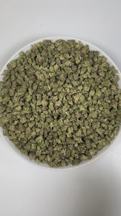 PUFFY Pineapple Mac (smalls) is an indica-dominant hybrid THCa strain, crafted from the renowned cross of Gelato #41 and MAC (Miracle Alien Cookies). The aroma bursts with sweet pineapple and candy notes, layered with a vibrant, fruity essence. Visually, dense green buds with purple hues and fiery orange pistils are coated in sticky trichomes. Consumers often report feeling happy, relaxed, and euphoric shortly after consumption, accompanied by calming body relaxation, and many find it helpful for stress rel