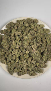 PUFFY Gelato 41 is an indica-dominant hybrid THCa strain, expertly crafted from a potent cross between Sunset Sherbet and Thin Mint Cookies. The aroma is rich with pungent Fuel and sharp Diesel notes, complemented by a distinctly chemical-like finish. Visually, buds are dense and frosty, featuring deep green and purple hues with bright orange pistils and a thick coating of sparkling trichomes. Consumers often report an uplifting euphoria that energizes the mind, boosts creativity, and sparks a sense of blis