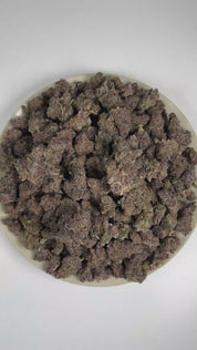 PUFFY Super Boof is a balanced hybrid THCa strain created from the exotic blend of Black Cherry Punch and Tropicana Cookies. The aroma is an exquisite fusion of sparkling grapefruit, luscious orange, and sophisticated musky undertones. Visually, it showcases dense, chunky buds in vivid olive green, adorned with fiery orange hairs and cloaked in a sparkling frost of trichomes. Consumers often report effects that are uplifting, euphoric, and creatively stimulating, while also providing a sense of relaxation a