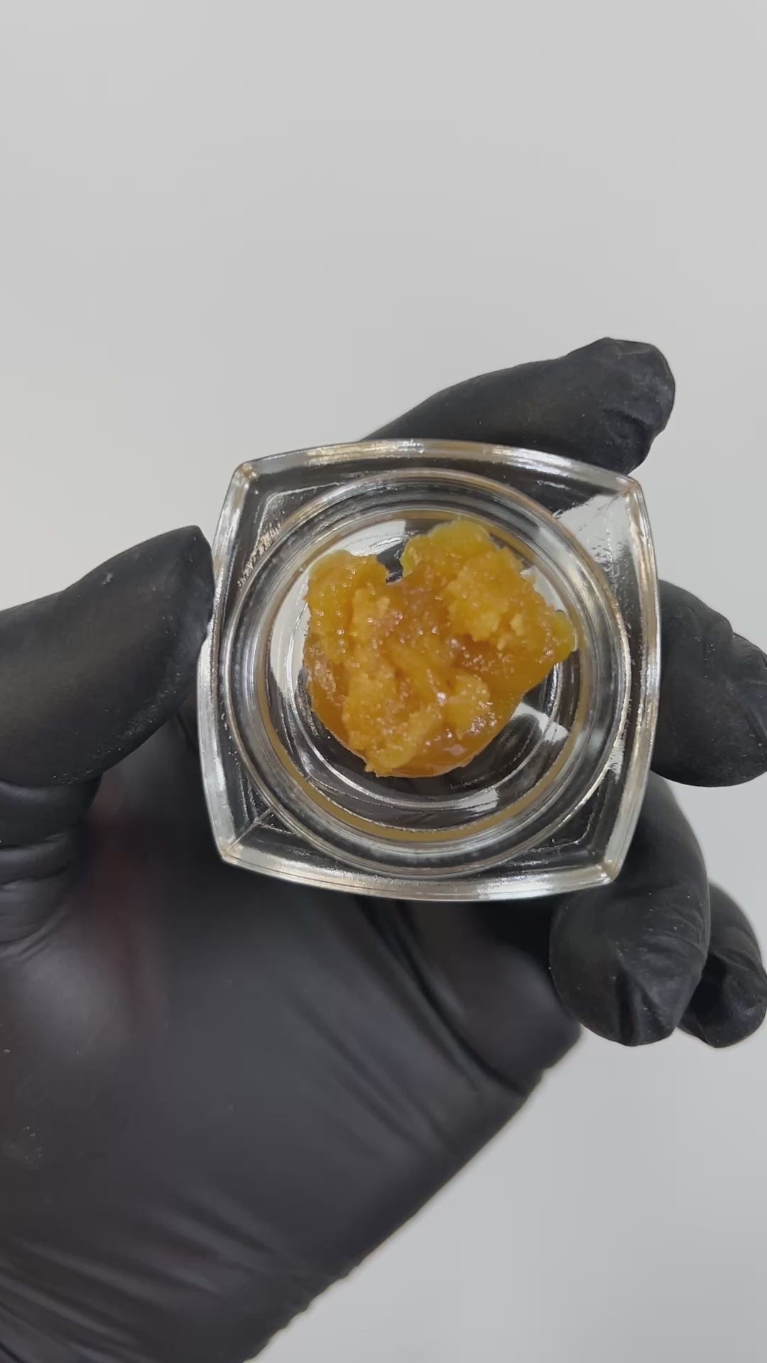 PUFFY THCa Granny Skunk Badder: is likely a hybrid or indica-dominant concentrate that delivers a bold, nostalgic blast of classic skunk refined with a modern edge. This smooth, whipped badder offers a rich aroma profile of citrus, diesel, and crisp apples, creating a uniquely layered sensory experience. Its creamy, easy-to-handle texture makes it perfect for dabbing, while the fast-acting effects provide a deeply relaxing high that lingers pleasantly.
